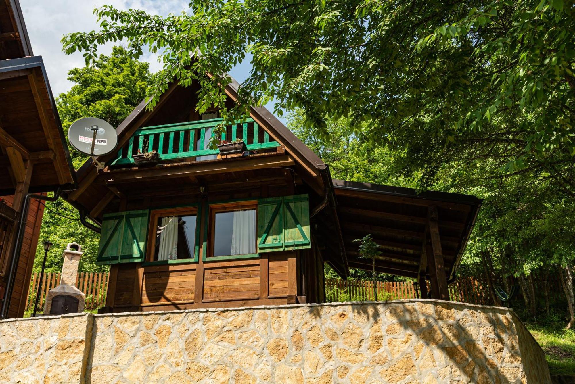 Drvene Kuce Suska - Wooden Houses Suska Zaovine 객실 사진